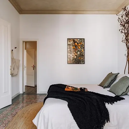 Baeza - 2 Bedrooms And Office In Eixample Esquerra * Barcelona